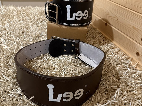 Müüa uued treeningvööd Lee.