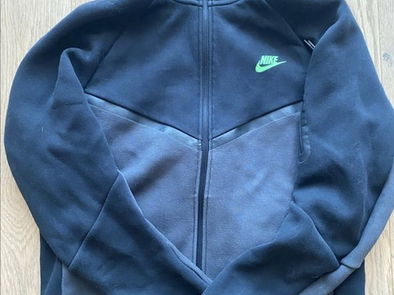 Nike tech fleece