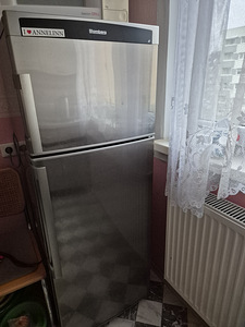 Холодильник Blomberg (1 фото из 2)