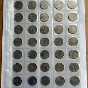 25 центов США (1 фото из 2)