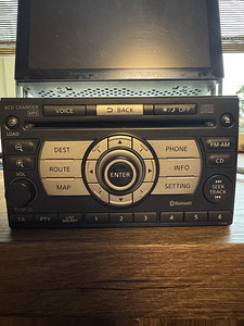 Nissan X-Trail radio (2 foto / 6)
