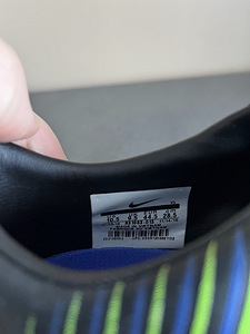 Nike Mercurial (3 фото из 3)