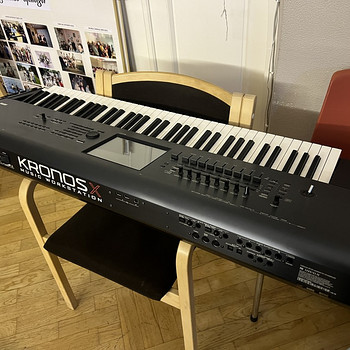 Korg Kronos 73 Музыкальная рабочая станция