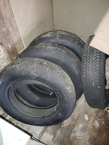 Rehvid 4 tk R16 175/80 (1 foto / 3)