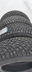 Продаются новые шипованные шины Triangle Icelynx 235/65R17 1 (2 фото из 3)