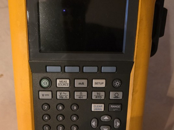 FLUKE471B Process Calibrator