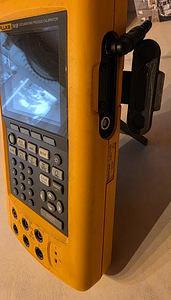 FLUKE471B Process Calibrator (2 foto / 4)