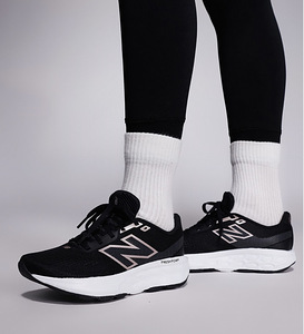 New Balance 520 running trainers in black 39 size (3 foto / 8)