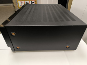 Усилитель Marantz PM-64 MK2 (7 фото из 8)