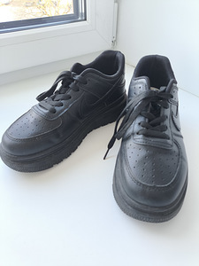 Nike tossud 36 (1 foto / 4)