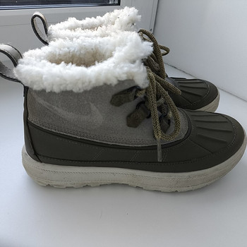 Ботинки Nike 36