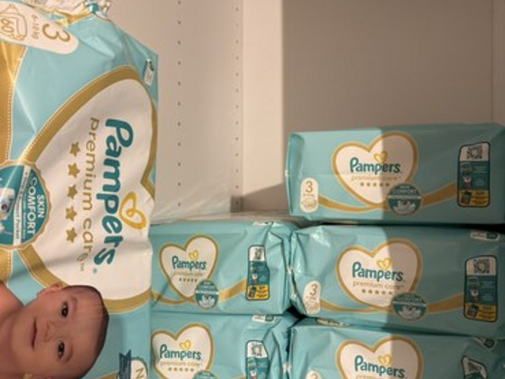 Pampers