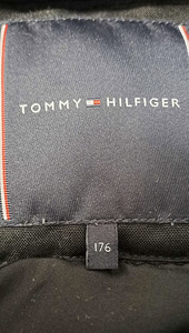 Uueväärne Tommy Hilfigeri talveparka (5 foto / 5)