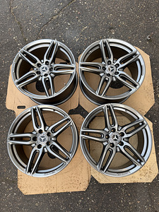 19" оригинальные диски Mercedes-Benz W213 AMG 5x112 (6 фото из 9)