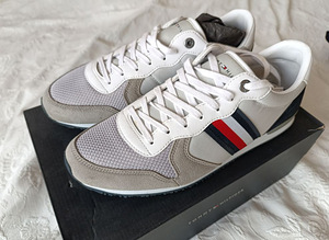 Кроссовки Tommy Hilfiger - 44 (1 фото из 2)