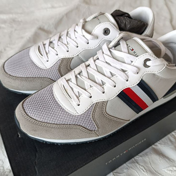 Tommy HIlfiger tossud - 44
