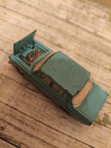 NSVL MOSKVICH 408 FESTIVAL 1985 MOSKVA XII, A1, 1/43 (6 foto / 6)