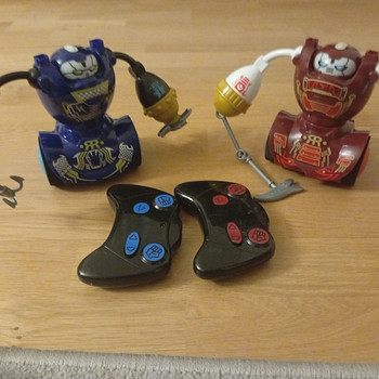 Игрушки