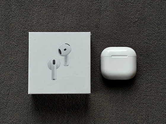 AirPods 4 с ANC