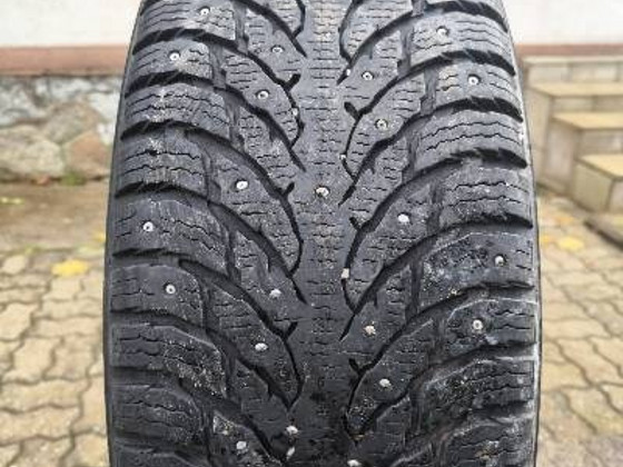 265/65/17 nokian