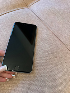 iPhone 6s Plus (8 фото из 9)