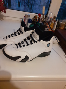 NIKE (4 фото из 9)