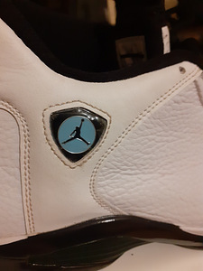 NIKE (2 фото из 9)
