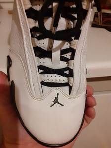 NIKE (3 фото из 9)