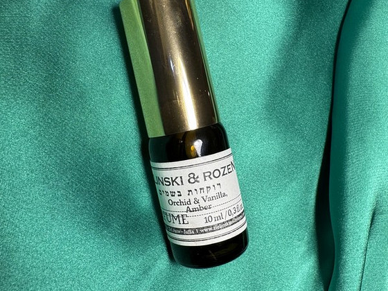 Zielinski & rozen parfüüm. ERINEVAD. 10 ml, uus.