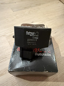 Регулятор напряжения генератора Metzger 2390023 для Audi/BMW (2 фото из 3)