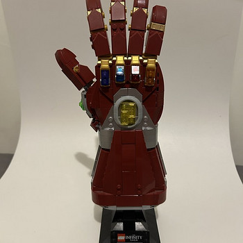 Lego Marvel Infinity Saga Nano Gauntlet 76223