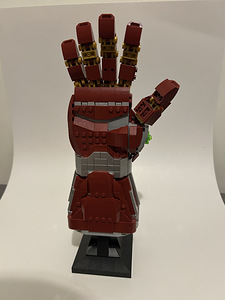 Lego Marvel Infinity Saga Nano Gauntlet 76223 (2 фото из 2)