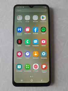 Samsung Galaxy A12 (1 фото из 3)