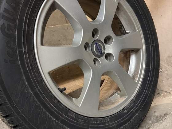 Зимние шины Yokohama + диски R17, 235/65, / 4 штуки