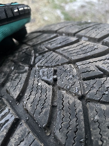 Goodyear UltraGrip Performance 215/55/R18 (5 фото из 8)