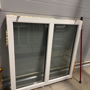 PVC aken 117x117, heas seisukorras, kahekordne klaas