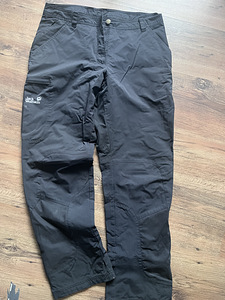 Matkapüksid Jack Wolfskin (naistele) (1 foto / 4)