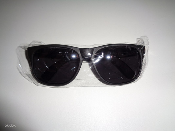 Päikeseprillid Coca-Cola + prillitoos Ray-Ban