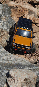 Traxxas TRX-4M Ford Bronco 1/18 RC auto palju lisasi (7 foto / 10)