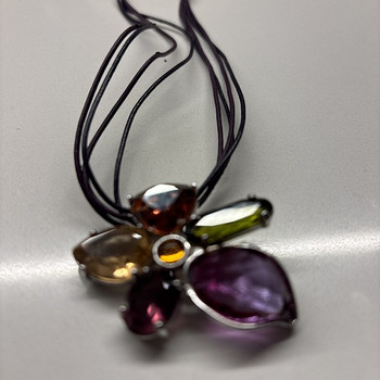 Колье Swarovski