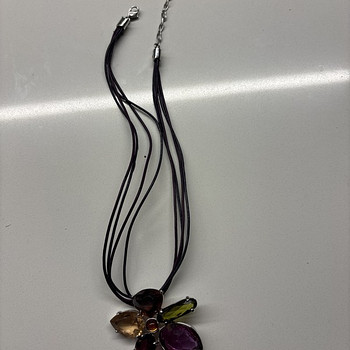 Колье Swarovski