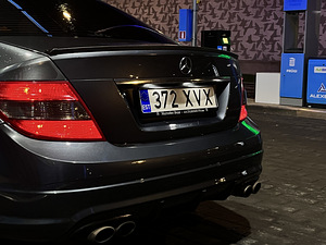 Mercedes Benz w204 (1 foto / 6)