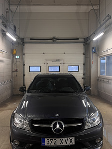 Mercedes Benz w204 (4 foto / 6)