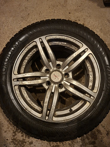 Valuveljed 5*112 Yokohama 215/55 R16 rehvidega (1 foto / 6)