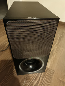 Kõlarid sony (2 foto / 6)