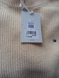 Tommy Hilfiger (2 foto / 2)