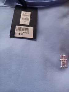 Tommy Hilfiger (2 фото из 2)