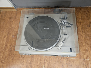 Pioneer PL-520 Direct-Drive Two-Motor Fully-Automatic (1 foto / 4)