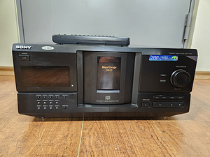 Sony CDP-CX235 Multi-disc CD player with remote control (1 foto / 4)