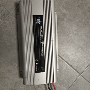 Inverter 24V kuni 220V (1 foto / 4)